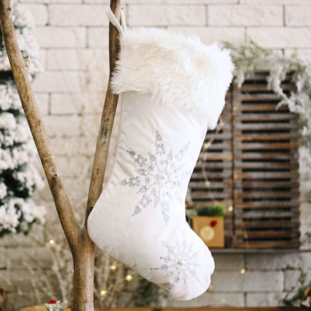 Kadife Noel Çorabı, İnci Detay - Christmas Stocking Hanging incelemesi ve fiyatı